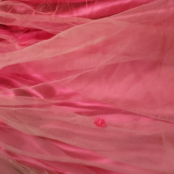 π§ββοΈ SOLDπ₯³VTG Princess dress - Picture 8 of 14
